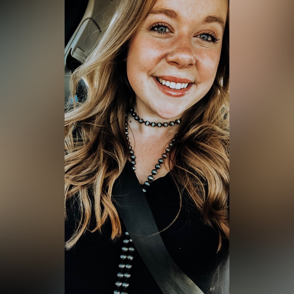 Meet your Posher, Evalyn